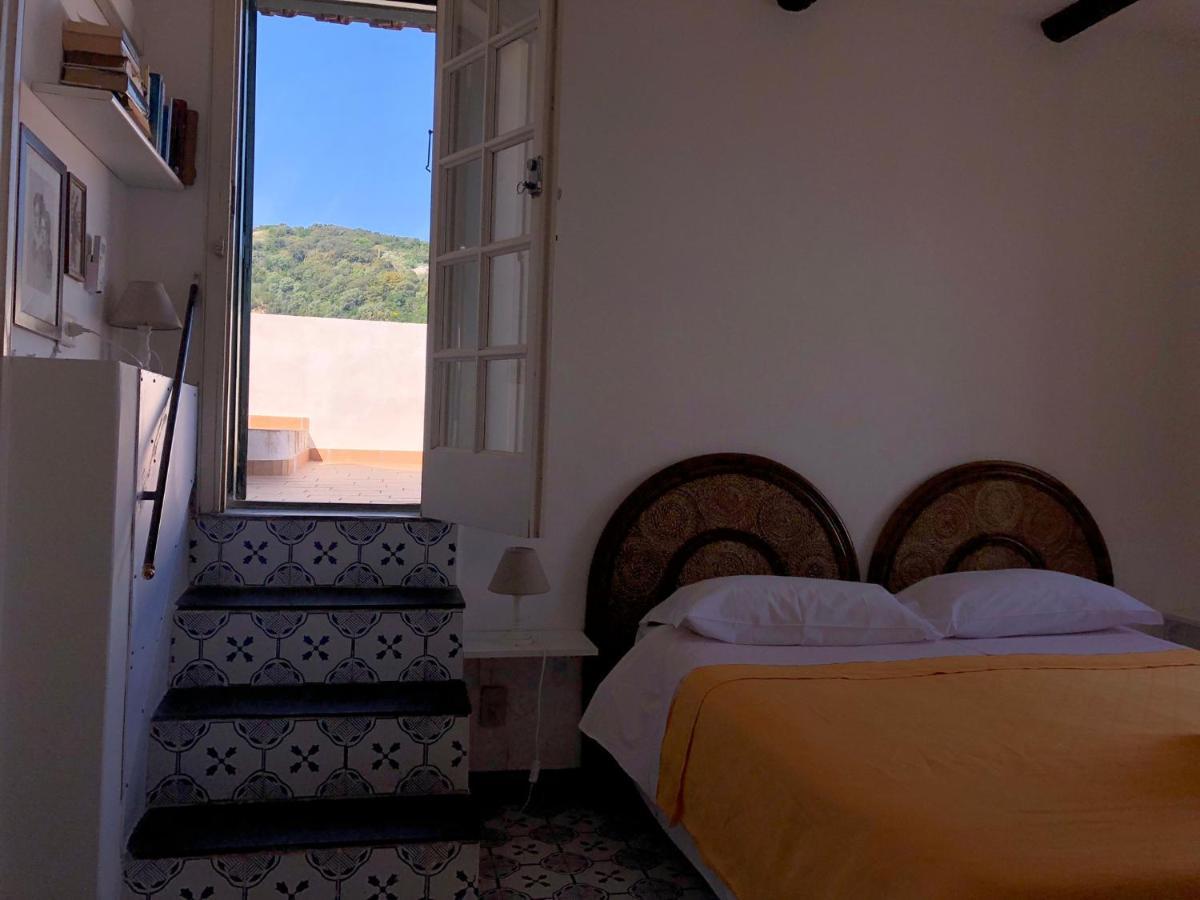 Il Vecchio E Il Mare Bed and Breakfast Γκαέτα Εξωτερικό φωτογραφία